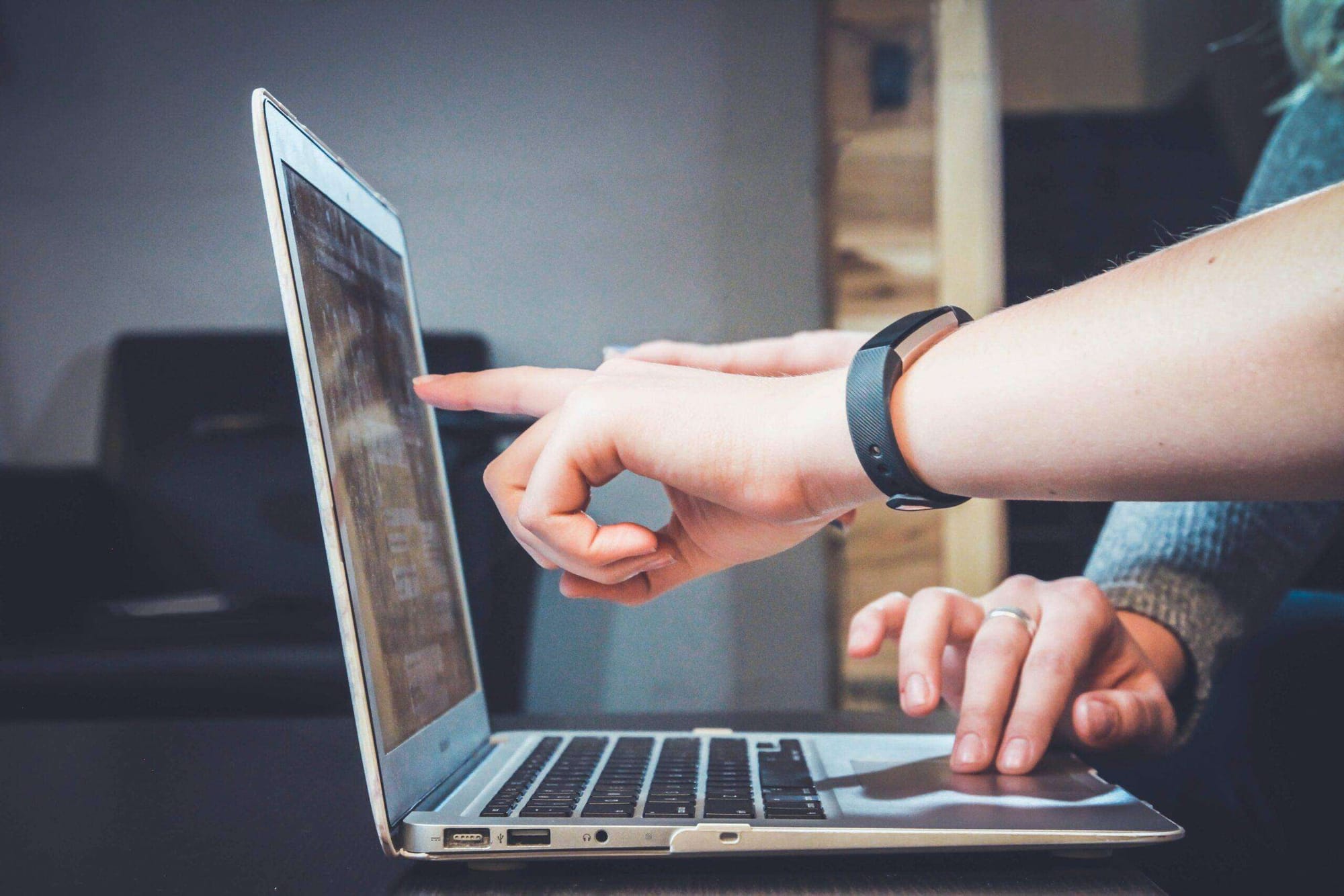 10 sites para aprender programação de graça.