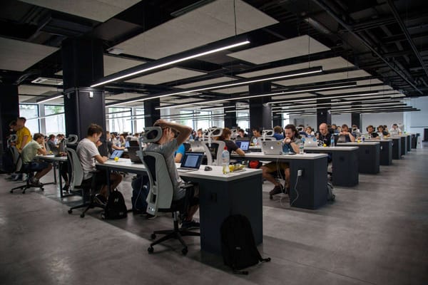 Profissionais no trabalho